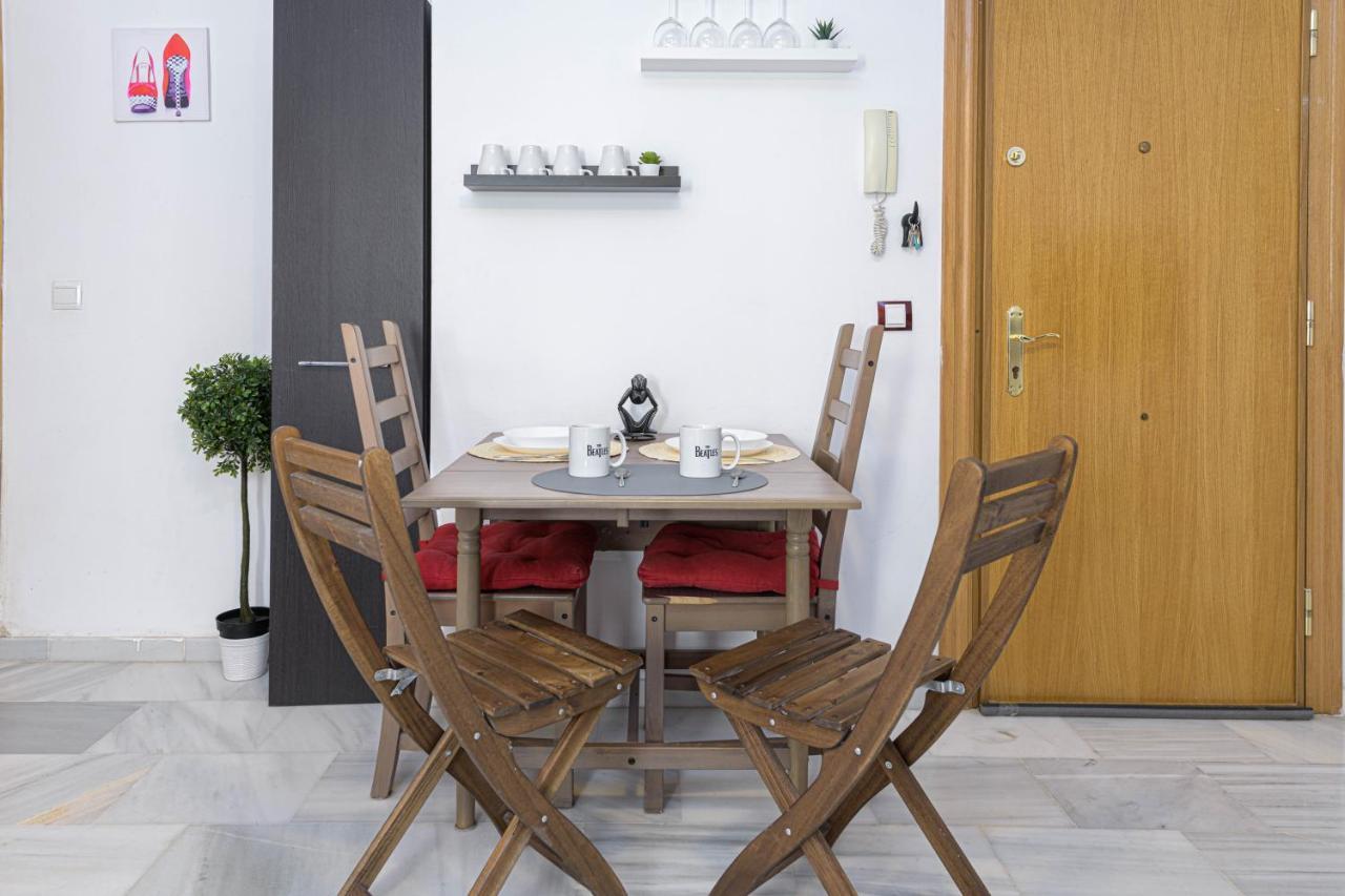 WintowinRentals Coqueto apartamento en el Centro de Málaga Esterno foto
